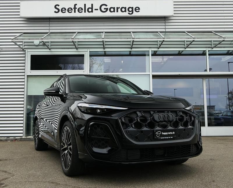 Gebraucht Audi SQ5 Ambiente 367 PS (269 kW) 2025 Schwarz SUV