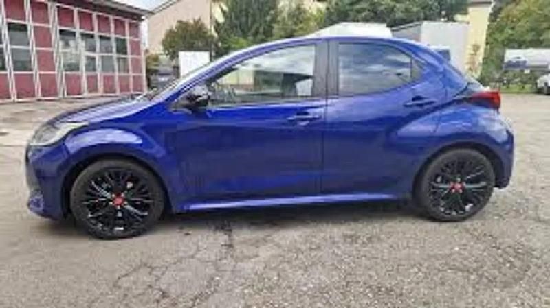 Gebraucht Toyota Yaris Hybrid Sport 116 PS (85 kW) 2026 Blau