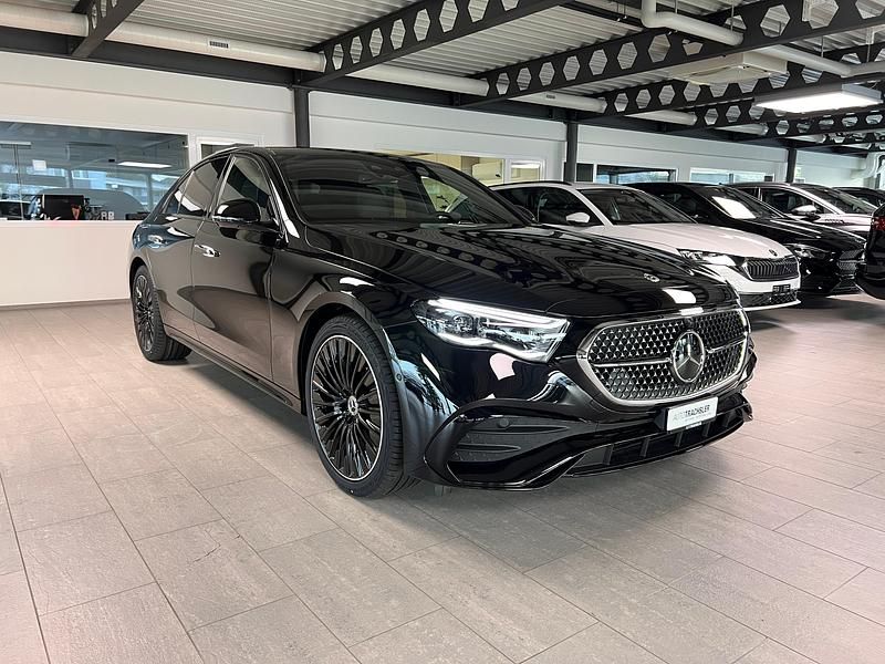 Neu Mercedes E220 AMG line 220 PS (161 kW) 2025 Schwarz Limousine