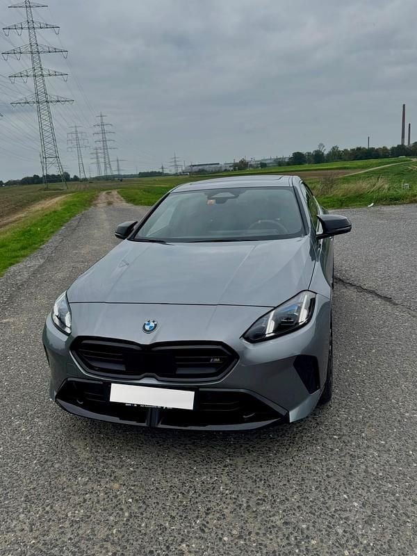 Gebraucht 2025 BMW M235 M Sport Coupé | CHF 54’900 (Teuer) - Bild 1/4