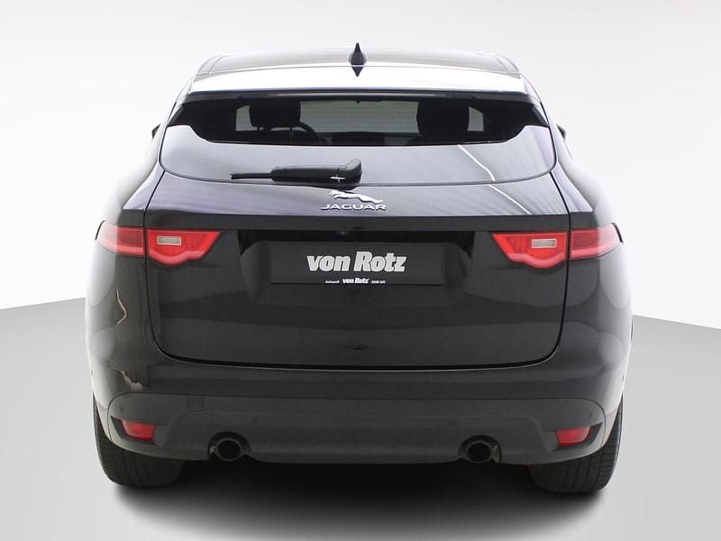 Gebraucht Jaguar F-Pace Pure 340 PS (250 kW) 2016 Schwarz SUV