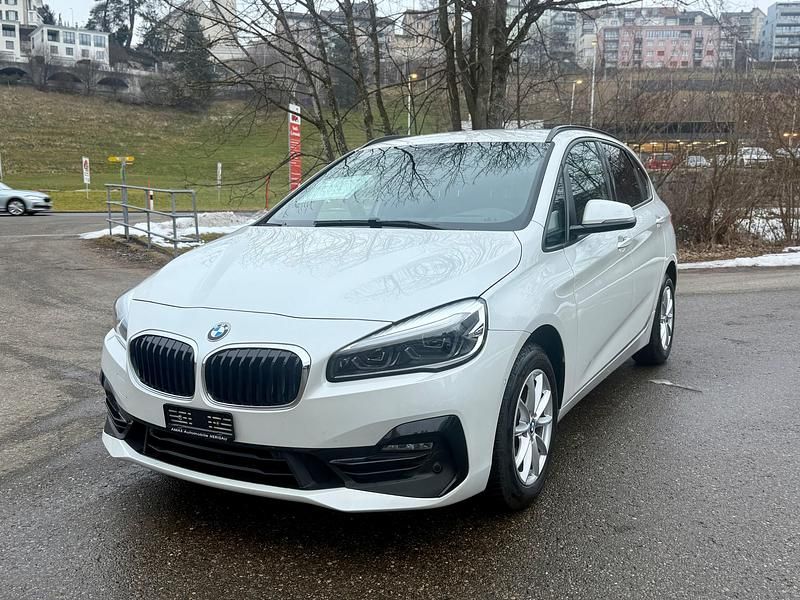 Gebraucht BMW 220 Active Tourer Luxury Line 190 PS (139 kW) 2019 Van / Kleinbus