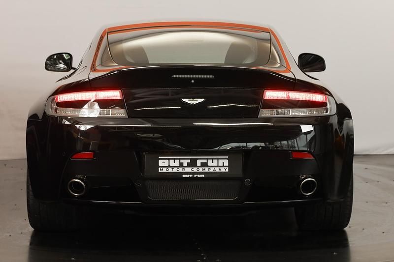 Gebraucht Aston Martin V8 Vantage 426 PS (313 kW) 2017 Coupé