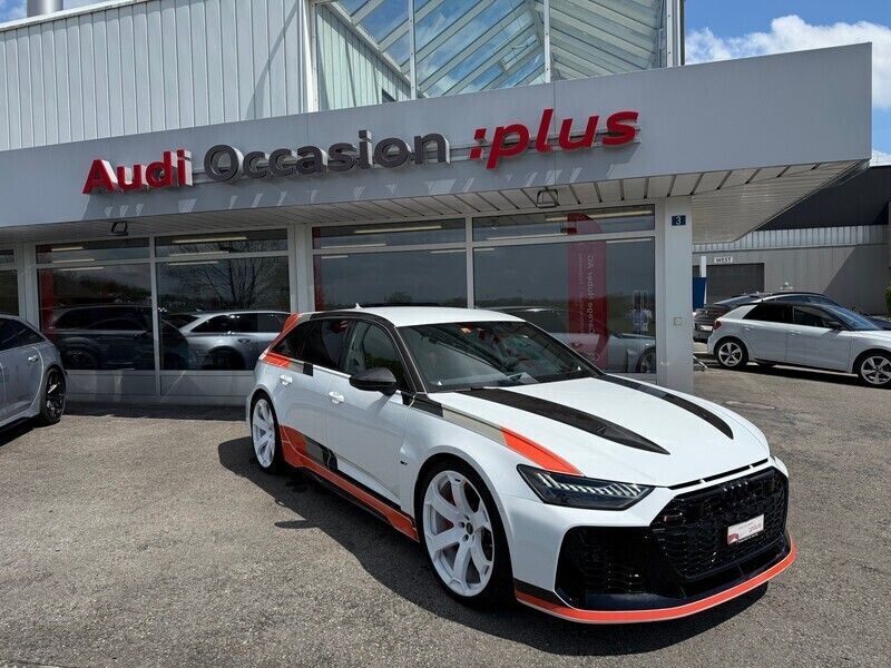 Weiss Gebraucht 2024 Audi RS6 Ambiente Kombi | CHF 283’690 - Bild 1/4
