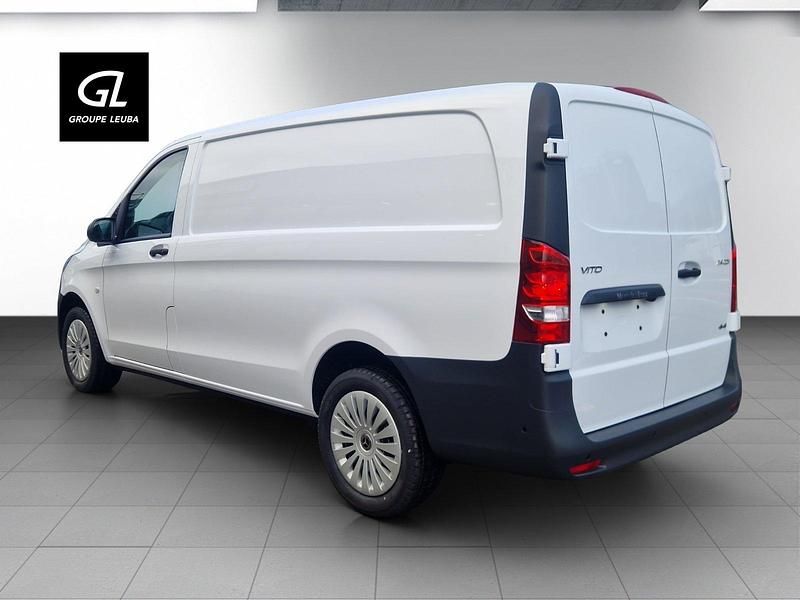 Neu Mercedes Vito 136 PS (100 kW) 2025 Van