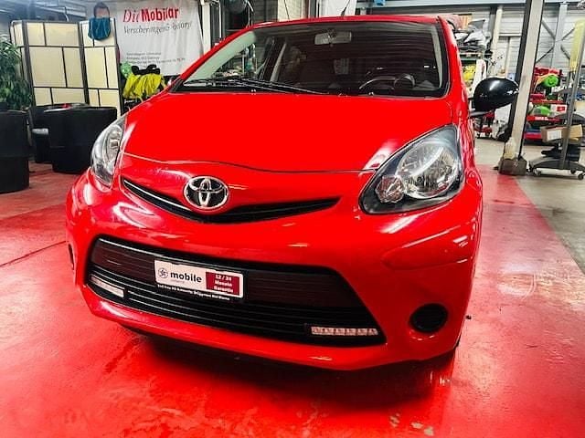 Gebraucht 2013 Toyota Aygo Luna Kleinwagen | CHF 5’499 (Etwas zu teuer) - Bild 1/4