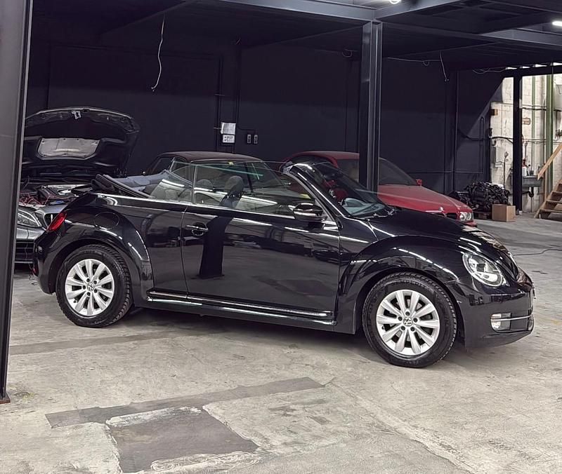 Gebraucht VW Beetle Design 105 PS (77 kW) 2013 Kleinwagen