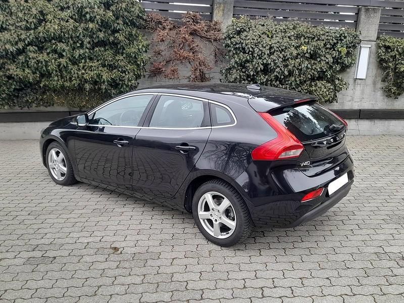 Gebraucht Volvo V40 Momentum 115 PS (84 kW) 2013