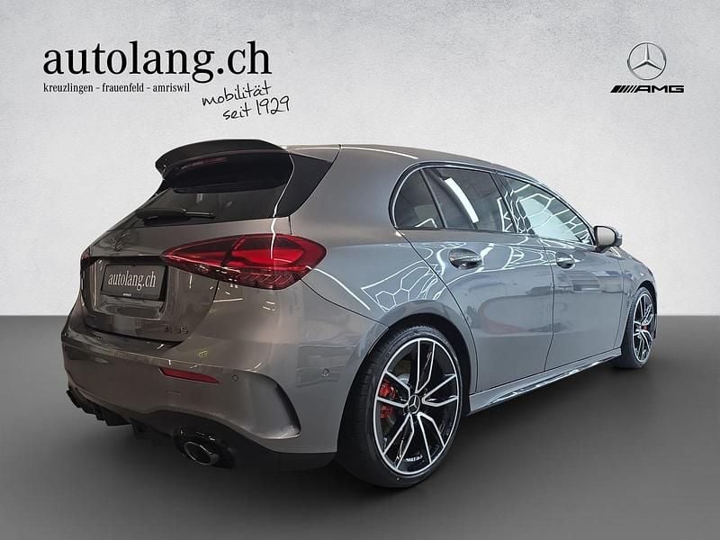 Neu Mercedes A35 AMG AMG 320 PS (235 kW) 2025 Grau Limousine