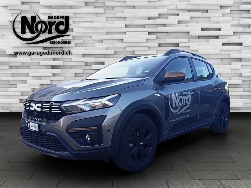 Grau Gebraucht 2024 Dacia Sandero Extreme Limousine | CHF 19’840 (Fairer Preis) - Bild 1/4