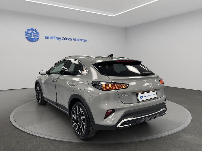 Kia Xceed Grau