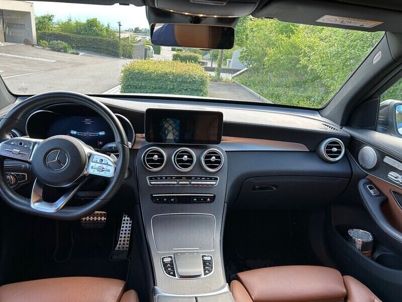 Gebraucht Mercedes GLC400d AMG line 330 PS (242 kW) 2021 Weiss SUV