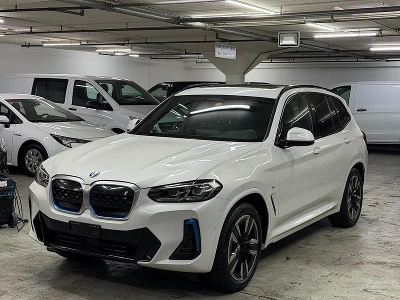 Gebraucht 2022 BMW iX3 M Sport SUV | CHF 23’990 (Guter Preis) - Bild 1/4