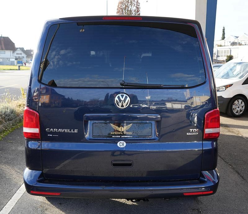 Gebraucht VW Caravelle Comfortline 140 PS (102 kW) 2014 Van / Kleinbus