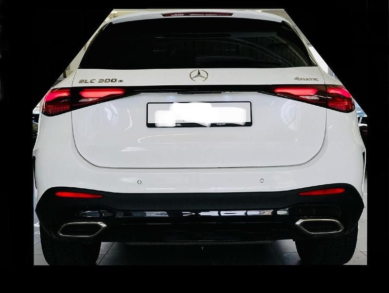 Gebraucht Mercedes GLC300e 313 PS (230 kW) 2024