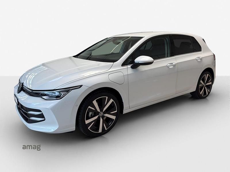 Gebraucht 2025 VW Golf Style Limousine | CHF 37’900 - Bild 1/4