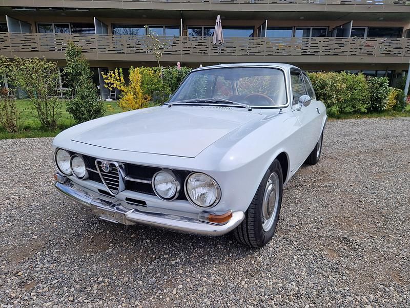 Gebraucht 1968 Alfa Romeo GT Coupé | CHF 59’900 - Bild 1/4