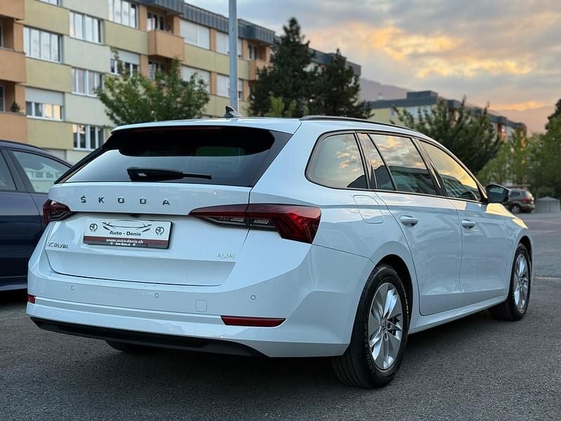 Gebraucht Skoda Octavia Ambition 150 PS (110 kW) 2022 Kombi