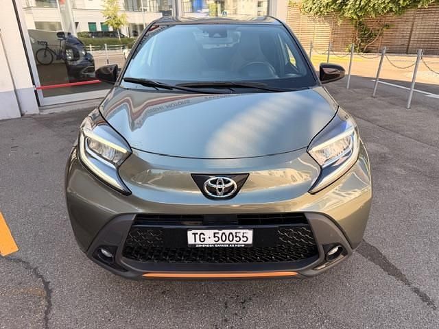 Gebraucht Toyota Aygo X Limited 72 PS (52 kW) 2022 Grün SUV