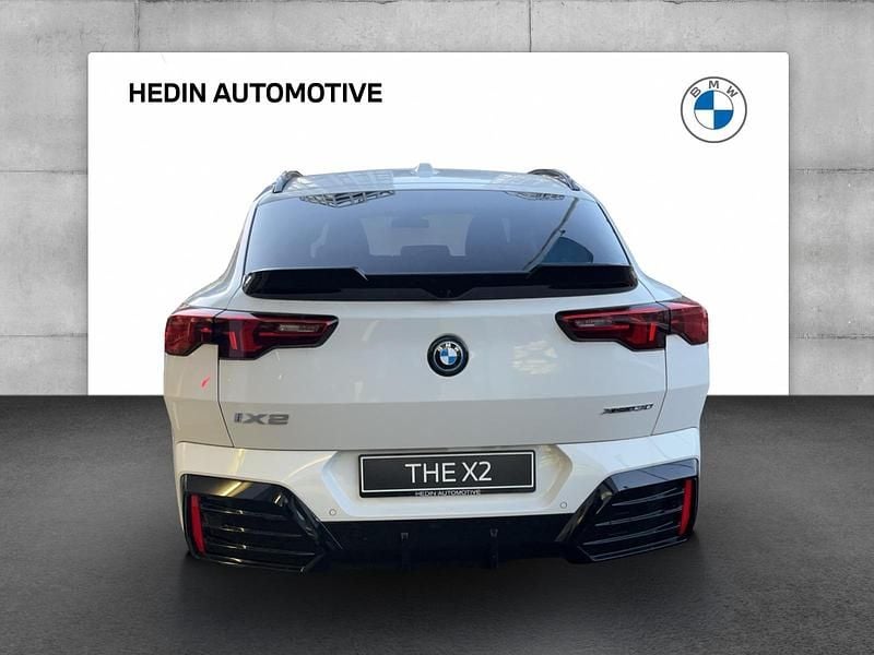 Gebraucht BMW iX2 Comfort Edition 225 kW (306 PS) 2024 Weiss SUV