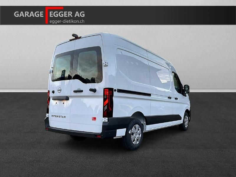 Neu Nissan Interstar 150 PS (110 kW) 2025 Van