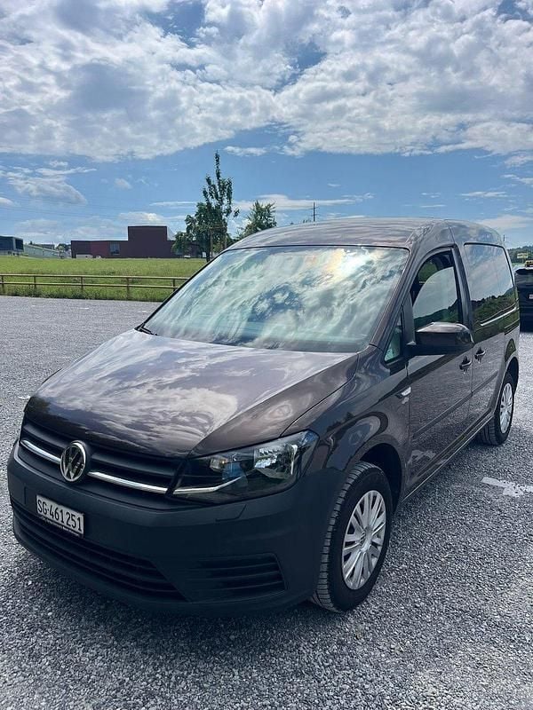 Gebraucht 2019 VW Caddy Comfortline Van / Kleinbus | CHF 36’900 - Bild 1/4