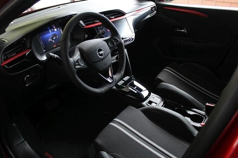 Neu Opel Corsa 101 PS (74 kW) 2025 Limousine