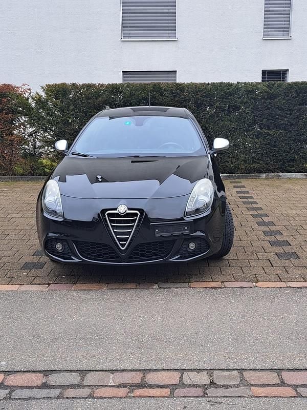 Gebraucht Alfa Romeo Giulietta Distinctive 120 PS (88 kW) 2011 Kleinwagen