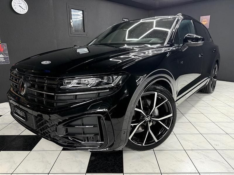 Schwarz Neu 2025 VW Touareg R-line SUV | CHF 99’800 (Teuer) - Bild 1/3