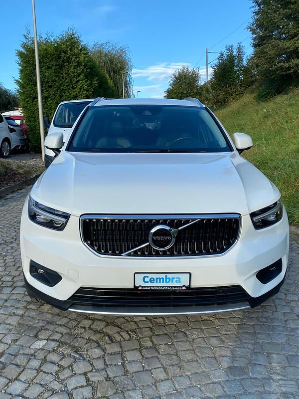 Gebraucht 2018 Volvo XC40 Momentum SUV | CHF 22’500 (Fairer Preis) - Bild 1/4