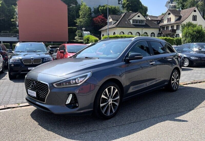 Gebraucht 2017 Hyundai i30 Kombi | CHF 13’500 (Etwas zu teuer) - Bild 1/4