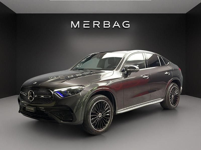 Gebraucht Mercedes GLC300 204 PS (150 kW) 2023 Grau Coupé