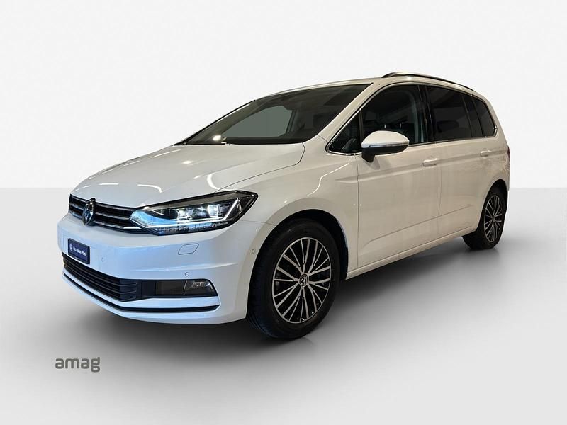 Oryxwhite perlmutteffekt Gebraucht 2025 VW Touran Comfortline Van / Kleinbus | CHF 37’490 (Teuer) - Bild 1/4