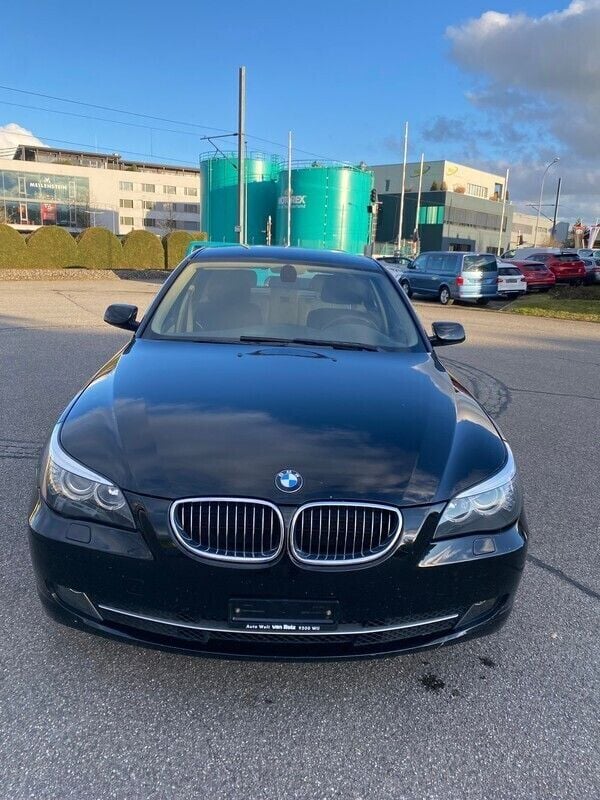 Gebraucht BMW 523 190 PS (139 kW) 2009 Kombi