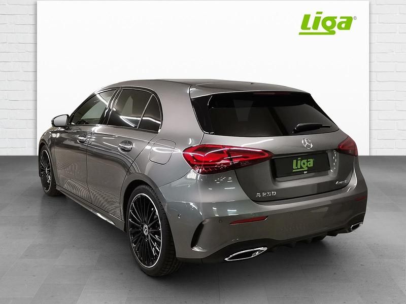 Neu Mercedes A250 AMG line 238 PS (175 kW) 2025 Limousine