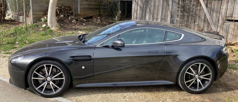 Gebraucht Aston Martin V8 Vantage 437 PS (321 kW) 2013 Coupé