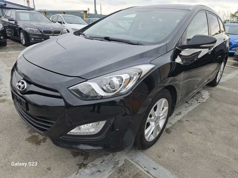 Gebraucht 2013 Hyundai i30 Style Kombi | CHF 3’500 - Bild 1/4