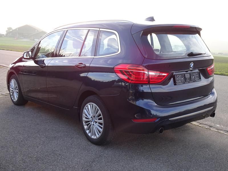 Gebraucht BMW 220 Active Tourer 192 PS (141 kW) 2016 Van / Kleinbus