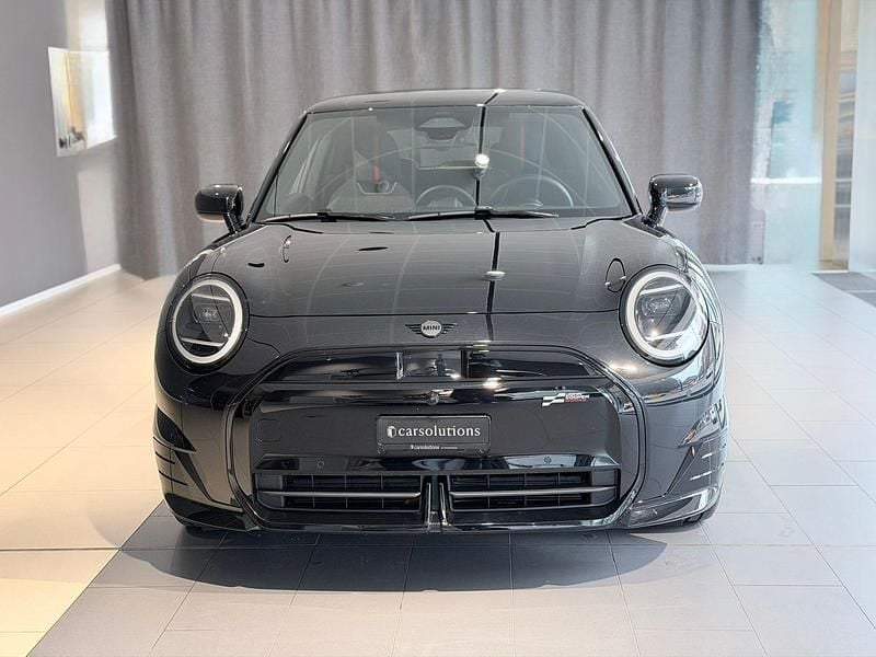 Gebraucht Mini Cooper SE 160 kW (218 PS) 2024 Kleinwagen