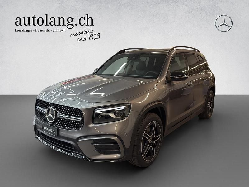 Gebraucht Mercedes GLB200 AMG line 163 PS (119 kW) 2024 Grau SUV