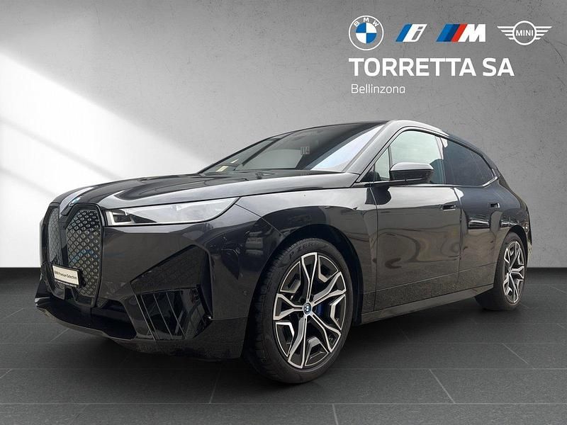 Gebraucht BMW iX Exclusive 240 kW (327 PS) 2022 Grau SUV