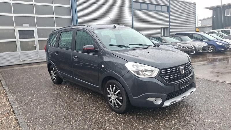 Gebraucht 2019 Dacia Lodgy Stepway Van / Kleinbus | CHF 4’700 - Bild 1/4
