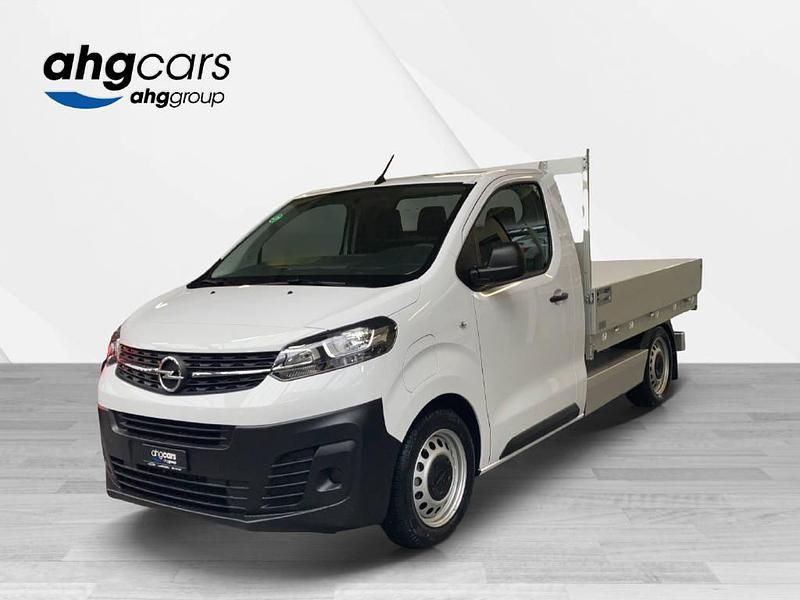 Gebraucht Opel Vivaro-e Combi Essentia 100 kW (136 PS) 2022 Weiss Van