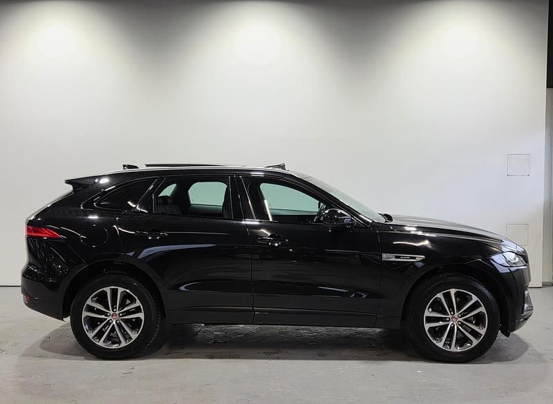 Gebraucht Jaguar F-Pace 300 PS (220 kW) 2017 Schwarz SUV