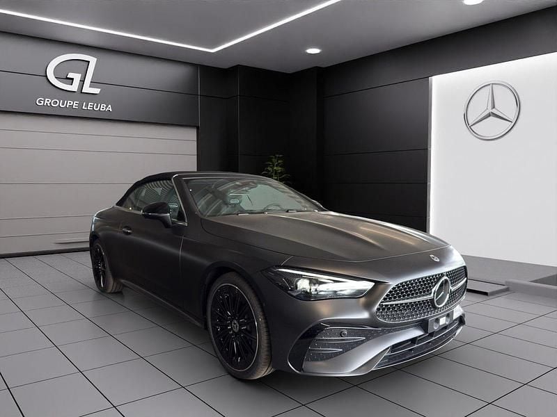 Gebraucht Mercedes CLE450 380 PS (279 kW) 2025 Schwarz Cabrio