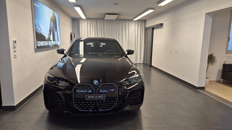 Gebraucht BMW i4 M Sport 400 kW (544 PS) 2024 Schwarz Limousine