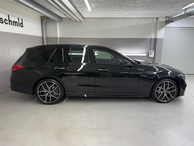 Gebraucht Mercedes C300e 258 PS (189 kW) 2025 Kombi