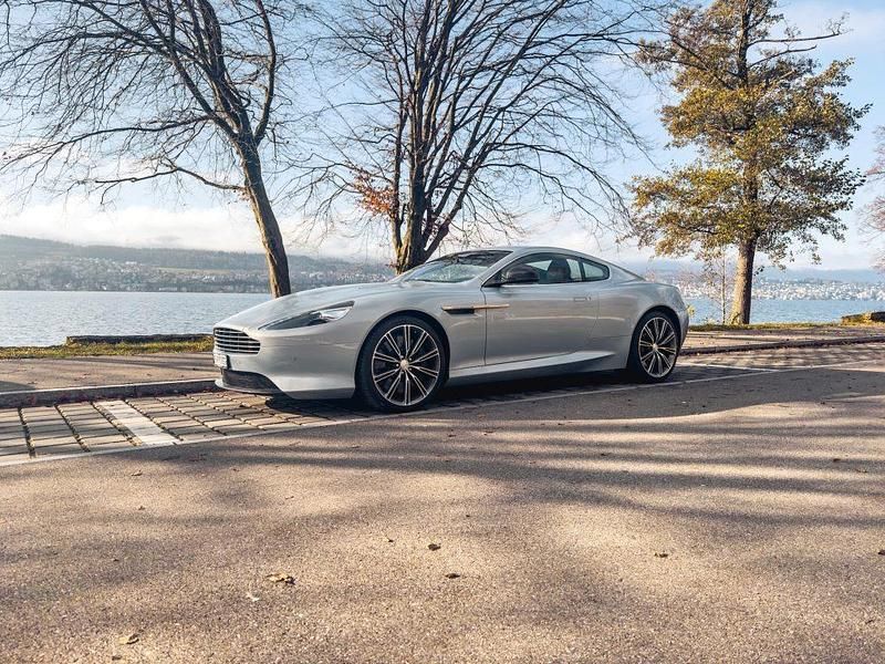 Gebraucht Aston Martin DB9 517 PS (380 kW) 2012 Coupé