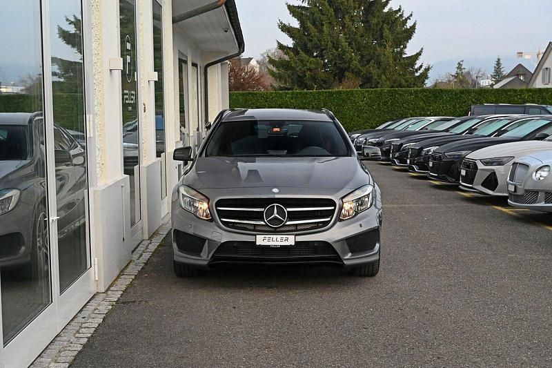 Gebraucht Mercedes GLA250 AMG line 211 PS (155 kW) 2014 SUV