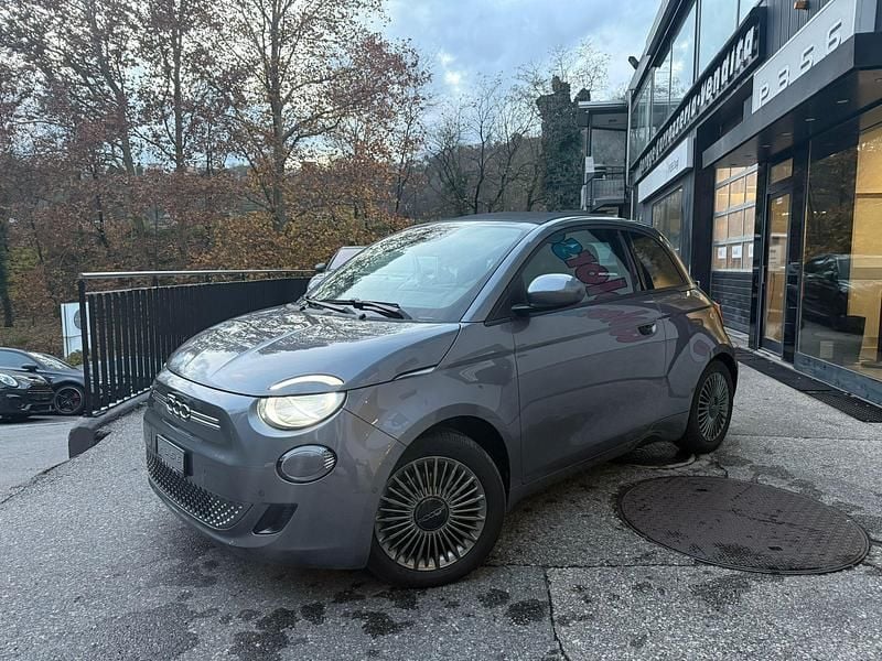 Gebraucht 2021 Fiat 500e La Prima | CHF 18’900 (Etwas zu teuer) - Bild 1/4